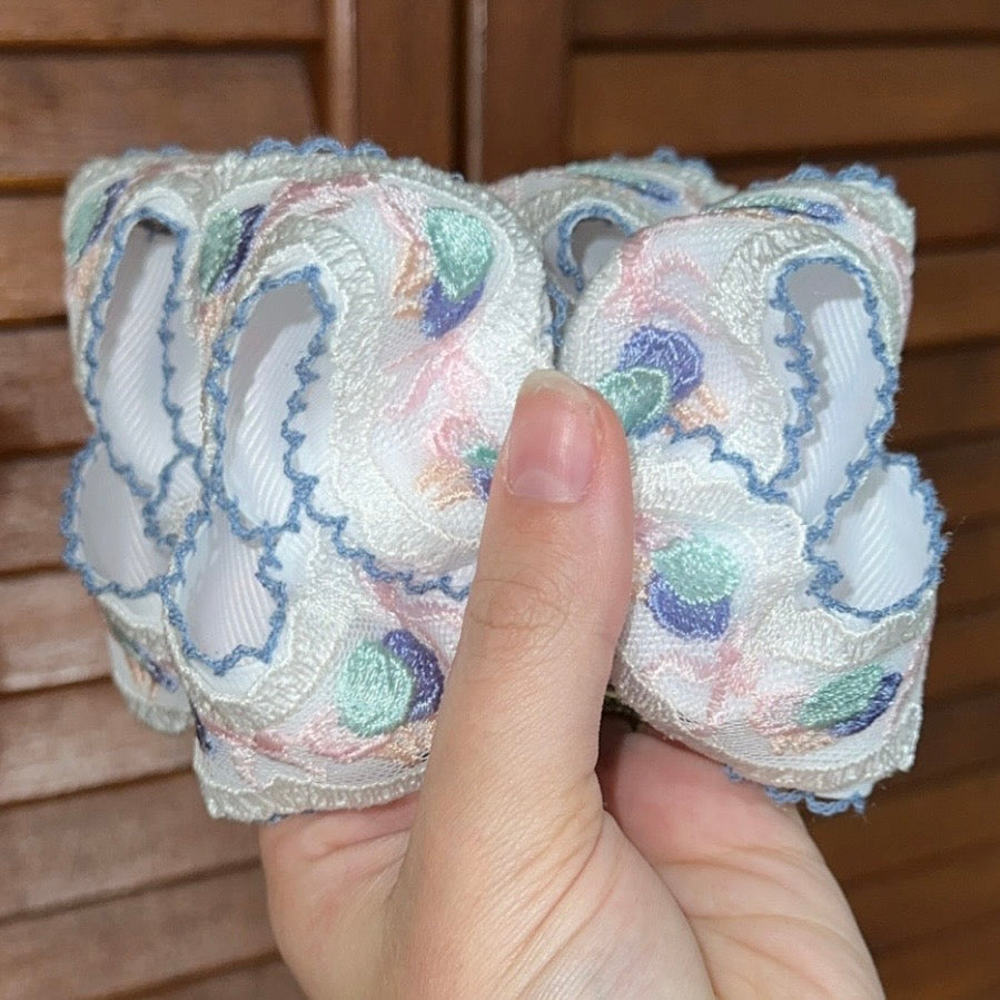 Cotton Candy Lace Piggies