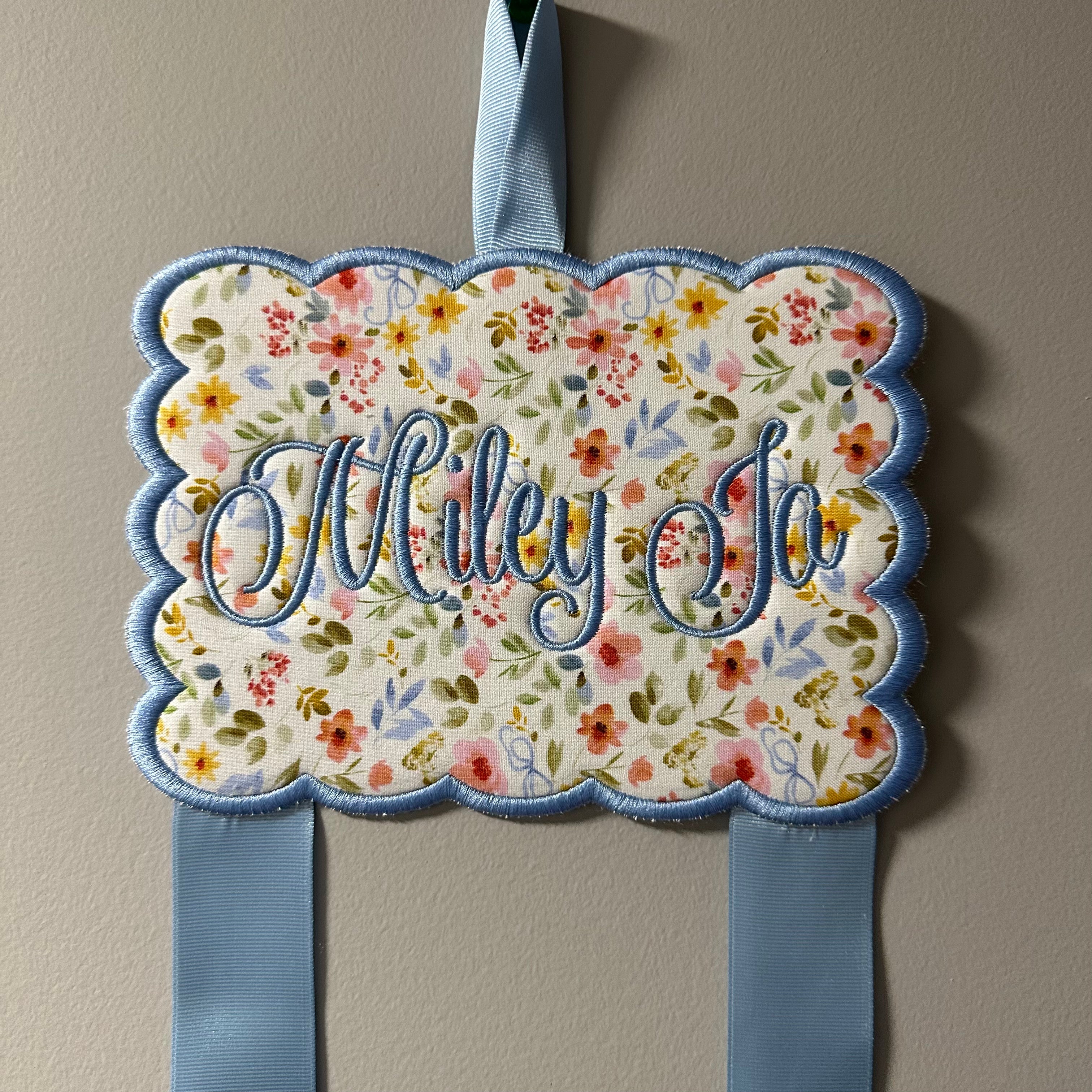 Blue Floral Embroidered Bow Hanger